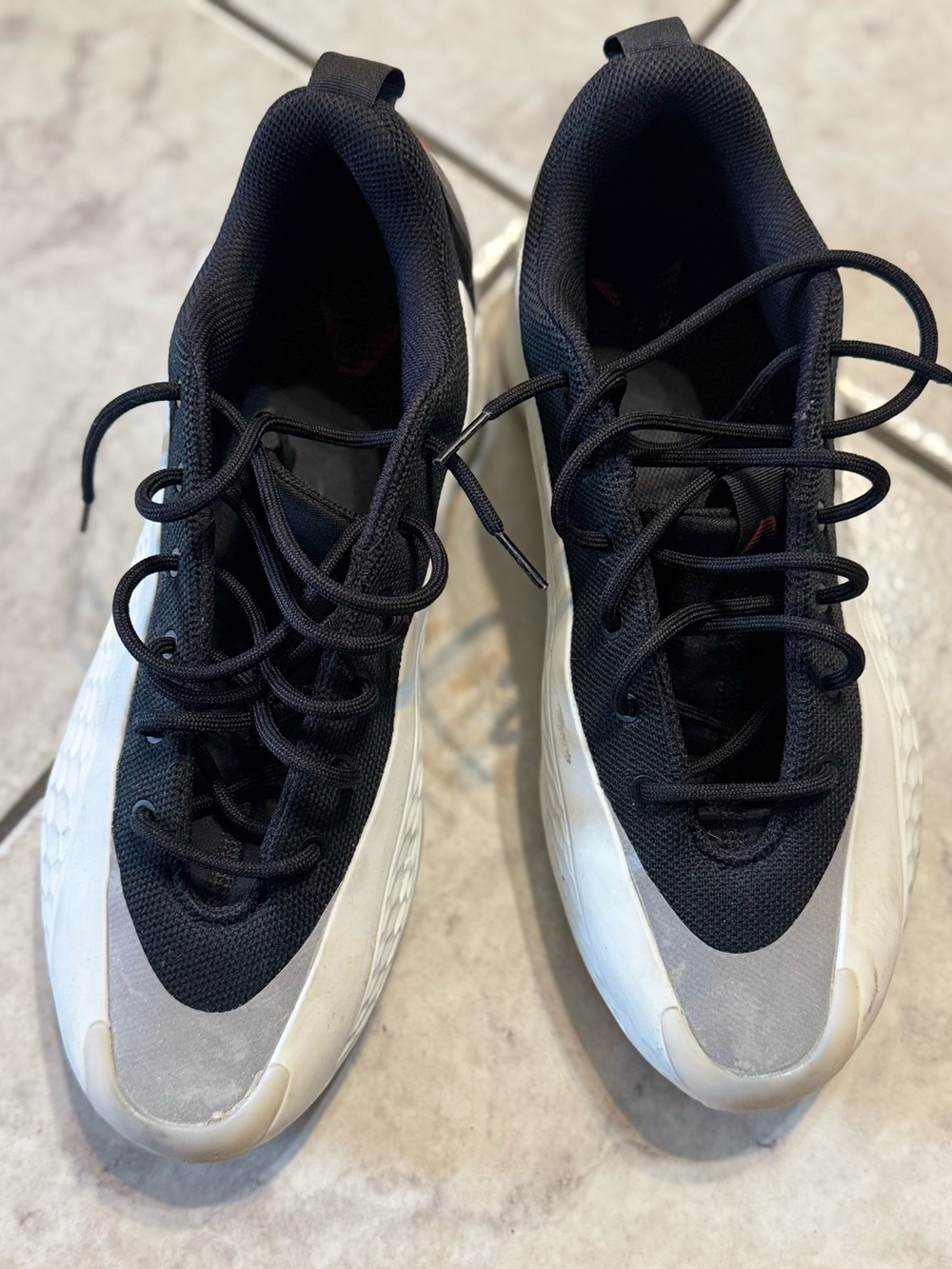 Adidas AE 1 low, Black and White Basketball Sneakers - Picture 4 of 4